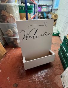 Event Display Kit 5 Plinths, Welcome Sign & 8 Flag Bases