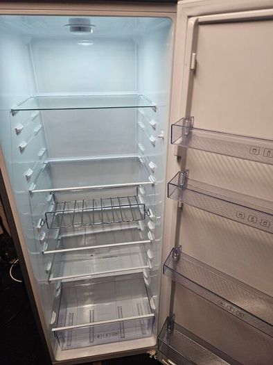 fridge larder