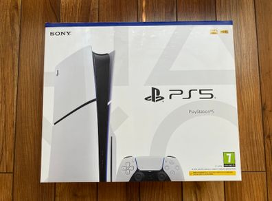 Playstation 5 Slim Disc Edition 1TB (As new)