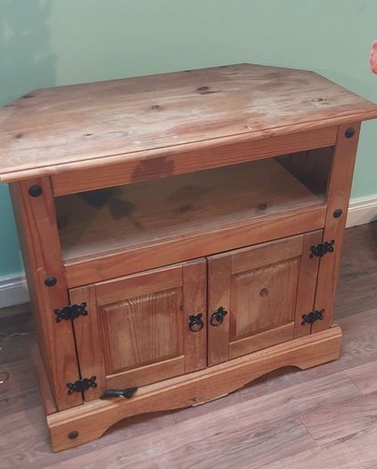 TV stand