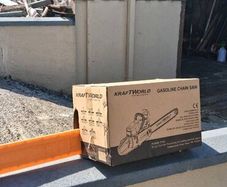 , chain saw,
