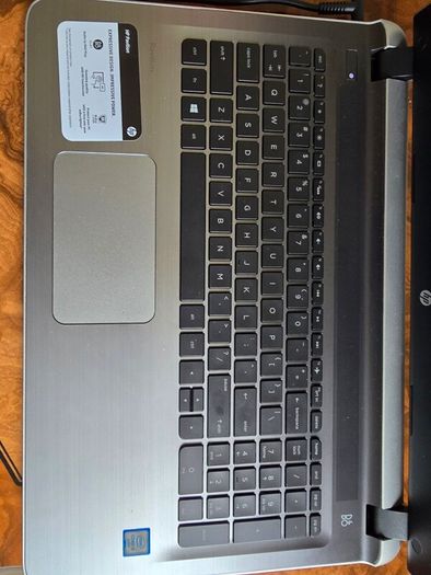 Hp pavilion Notebook | i5 | 8GB | 250GB ssd