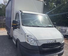 IVECO Side Curtain Box Truck