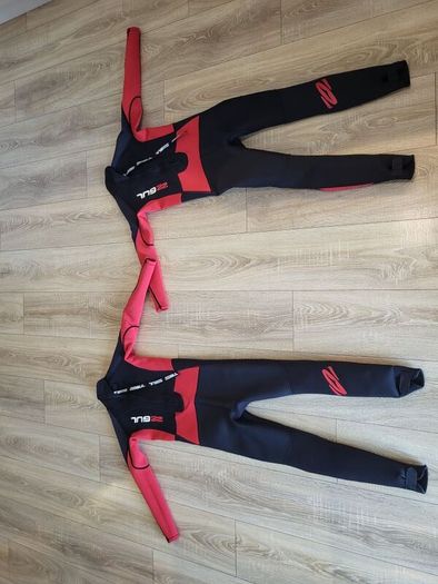 2 Kids wetsuits