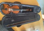 1/2 size violin