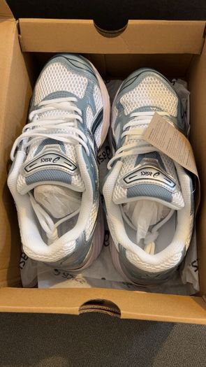 ASICS Grey White Silver Trainers Sneakers Size 42