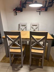 Extendable Light Oak & Grey Table
