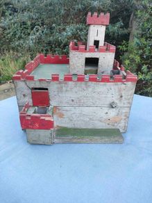 1928 vintage wooden fort.