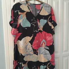 V Neck Light Tunic