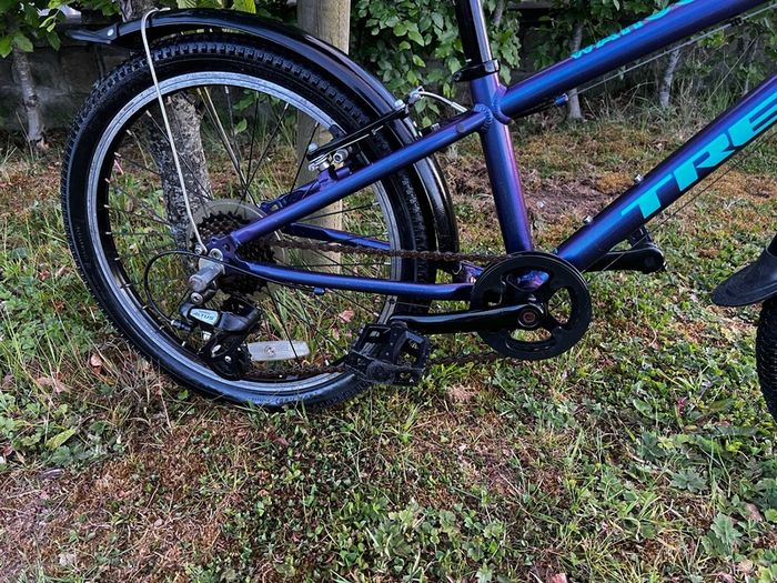 Trek Wahoo! 8 Speed Bike ( Like New )