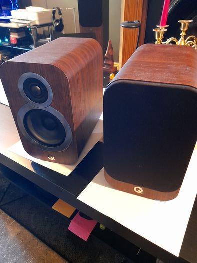 Q Acoustic 5.1 chanel speakers set