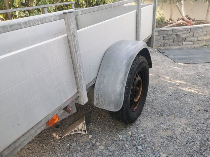 Trailer
