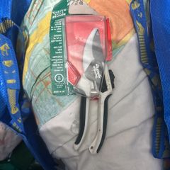 pruner