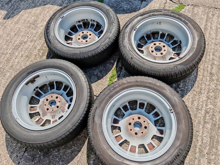 mini one 4 aluminum wheels with tires