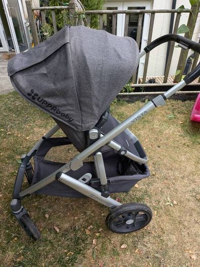 Uppababy Vista V2