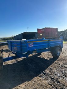 Tipper trailer