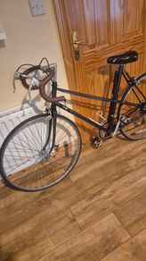 Classic vintage ladies road racing bike