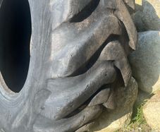 tyres jcb