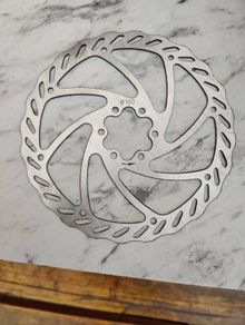 Brake disc new 180