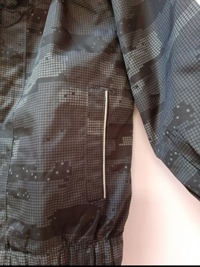 new child's jacket with tag 2/3 years