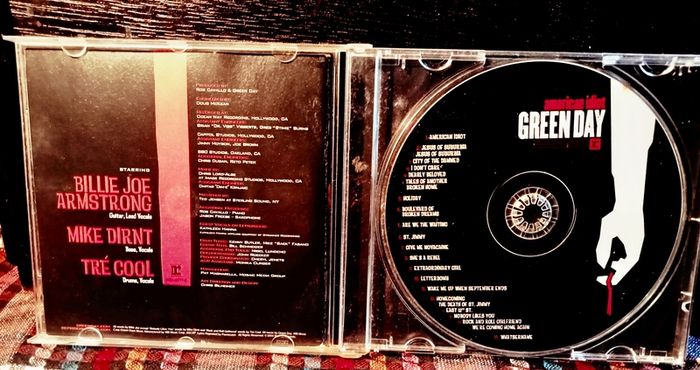 2004. Green Day. American Idiot. CD.