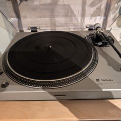Technics SL-150 vintage turntable