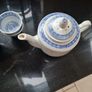 Chinese teapot and cups Image 2
