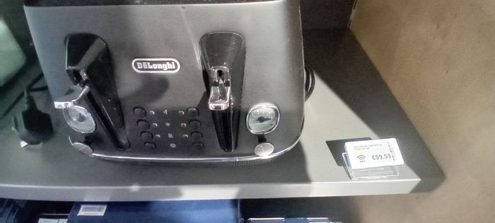 4 slice toaster black