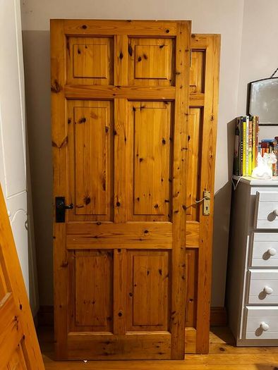 Solid pine 6-panel internal doors
