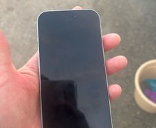iPhone 15 white uncooked 128GB mint condition