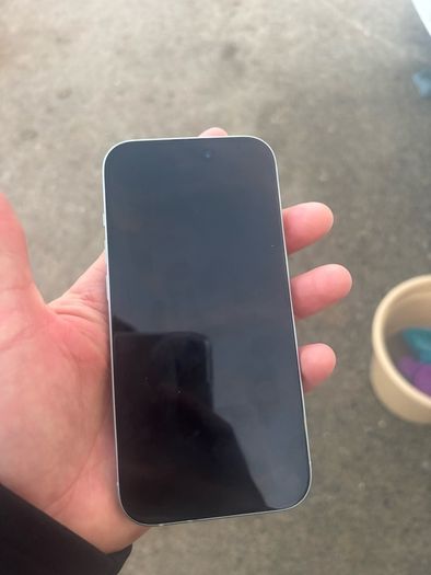 iPhone 15 white uncooked 128GB mint condition