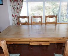 Country kitchen table and 8 chairs