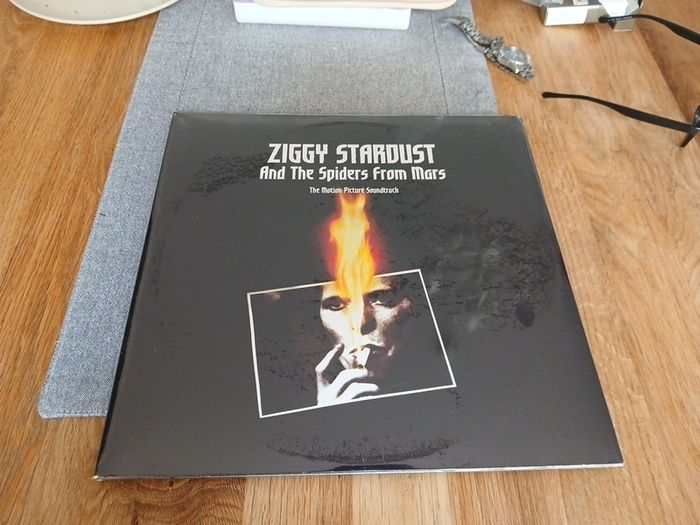 Ziggy Stardust The Motion picture soundtrack SEALED 12" LP