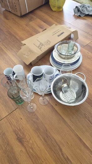 Free dishes and glasses. Will be gone to the charity shop if not requested today