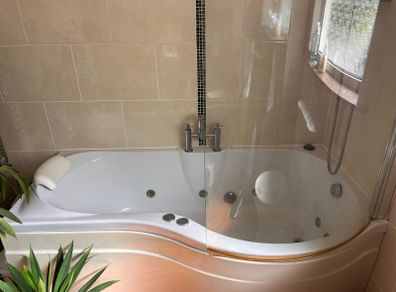 Bathroom Clearout