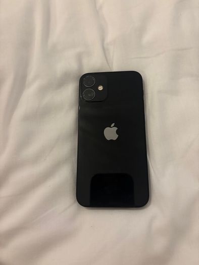 iPhone 12 mini (64GB) Black - Mint Condition / Flawless Body