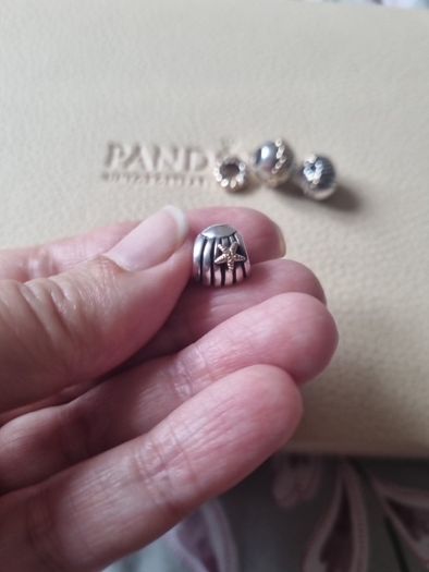 Pandora