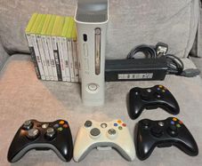 Xbox 360 Console 20GB 4 Controllers PSU Games Halo COD FIFA NFS Bundle