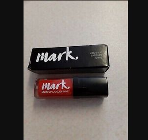 Sparkly Red - Long-lasting Lipstick from AVON + other colours available