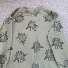 boy's jumper. Age 7/8
