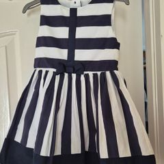 Girl's 100% cotton age 4-5 (never worn)