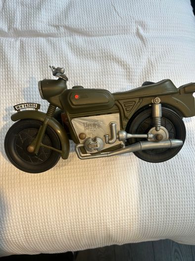 Action man side car bike