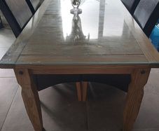 solid Dinning table