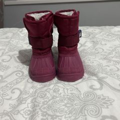kids snow boots/ welly's