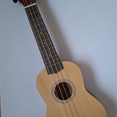 Ukulele Pure Tone Natural 101426