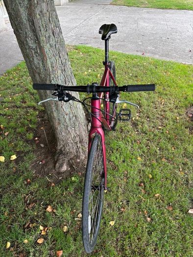 Sona Lightweight Aluminium Speed/Commuter Bike Shimano Disc Brakes