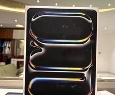 iPad Pro 13" 256GB M5 Chip Latest 2025