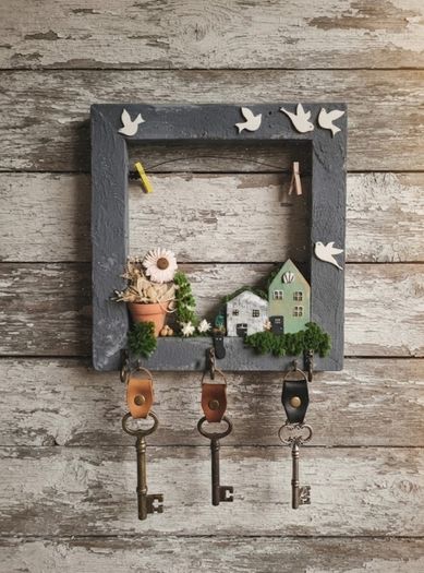 Handcrafted wooden key holder