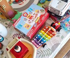 toys