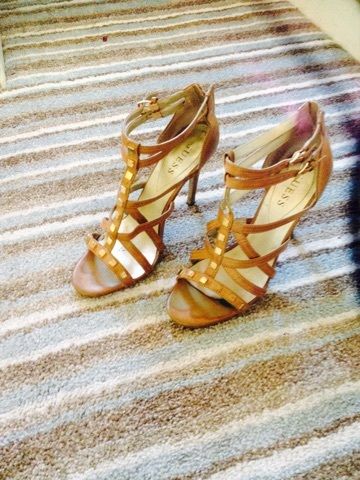 Guess sandals